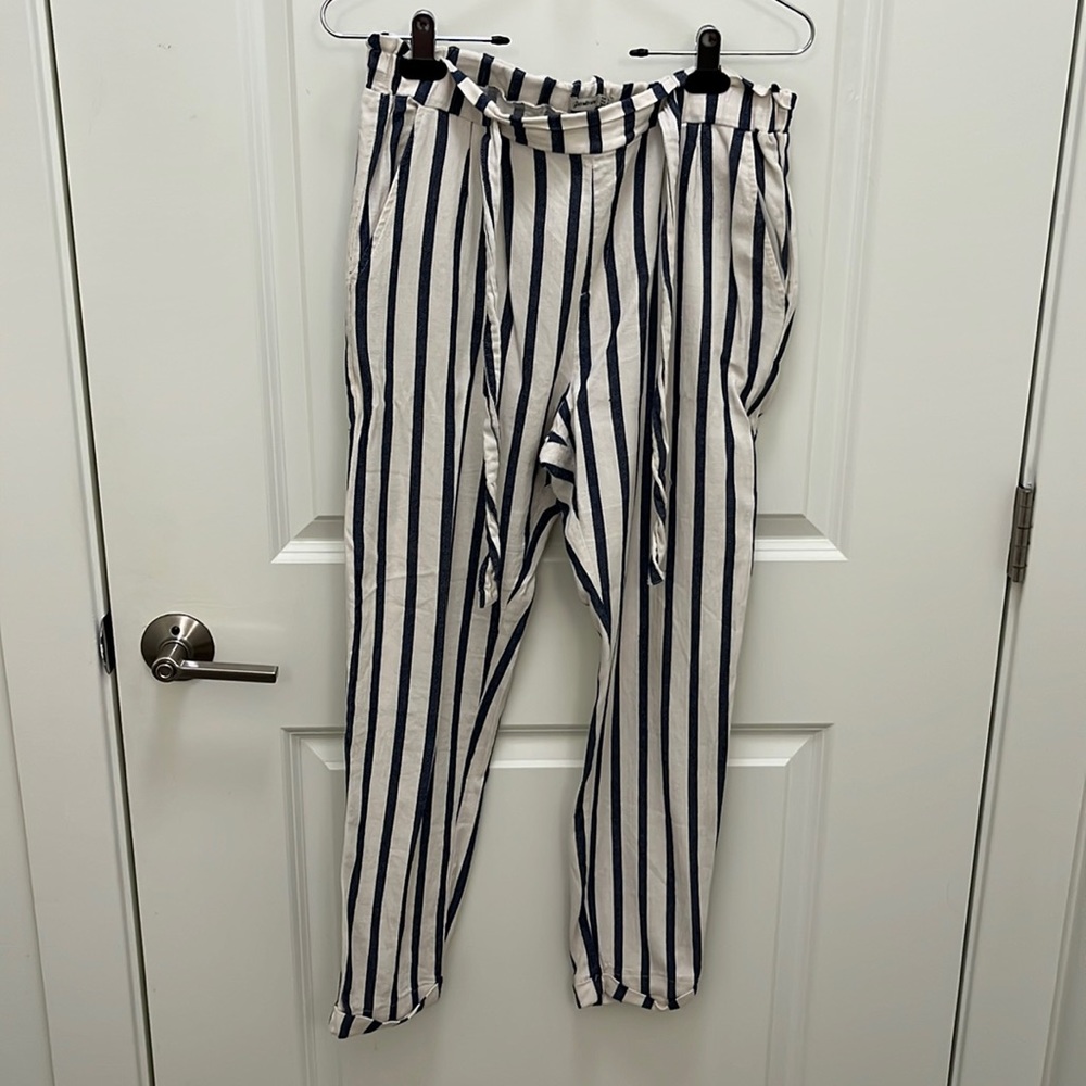 Stradivarius Striped Pant - Keeps cool in summer!